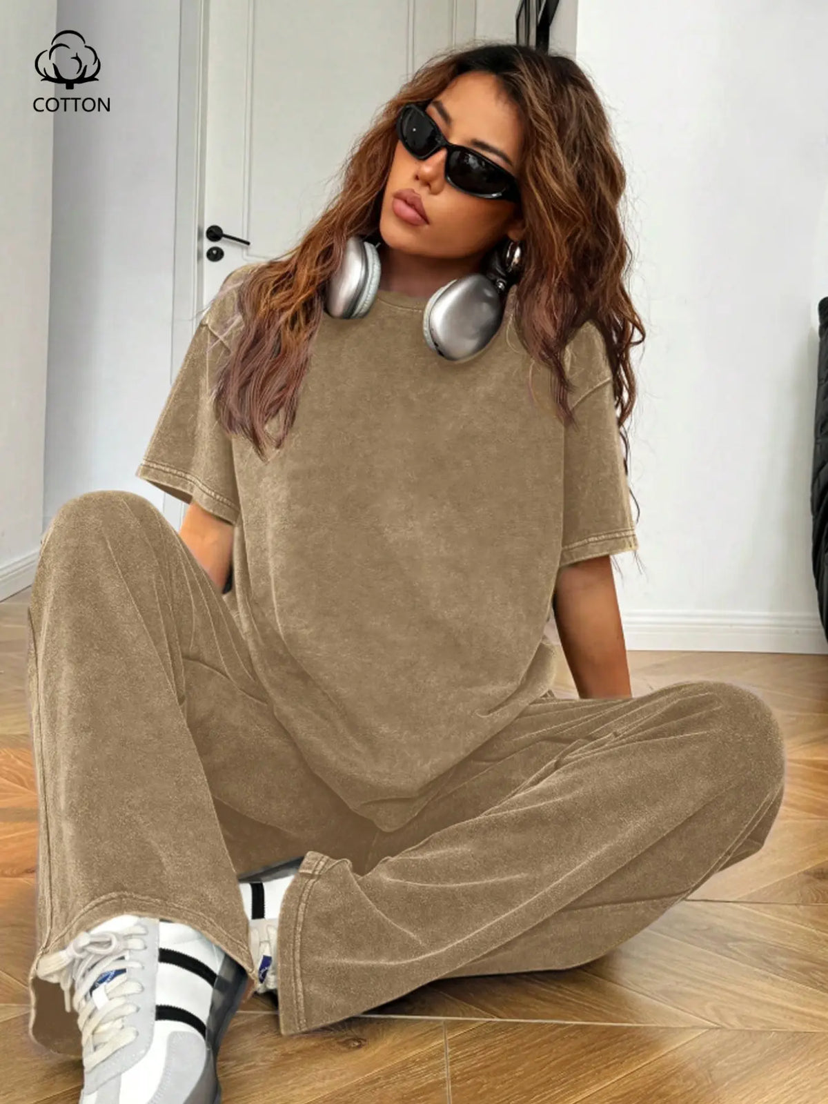 Women's Basic Casual Everyday Acid-Wash Vintage Street-Style Soft Cotton Two-Piece Set, Loose-Fit Round-Neck Short-Sleeve T-Shirt and Wide-Leg Pants