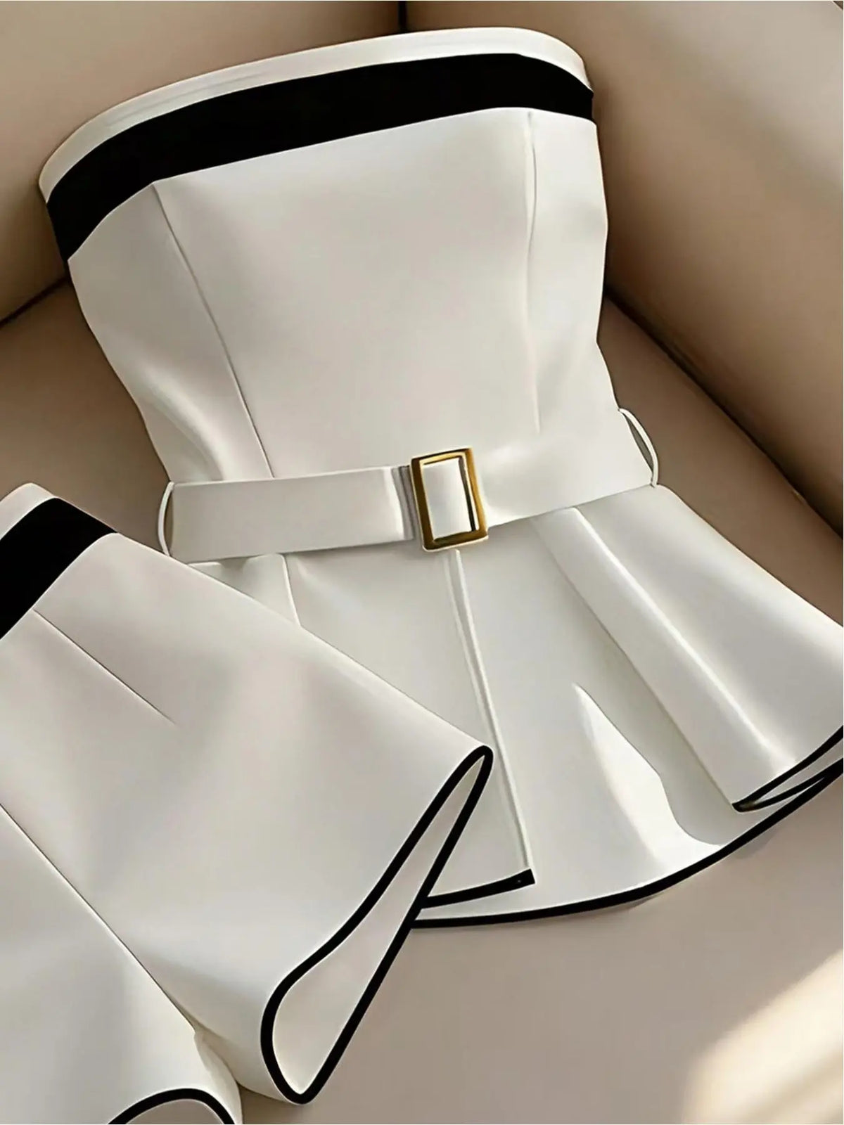Women's Elegant Colorblock Top & Skinny Shorts Set, Perfect for Evening Date, Office and Daily Wear, Stylish and Comfortable Womenswear