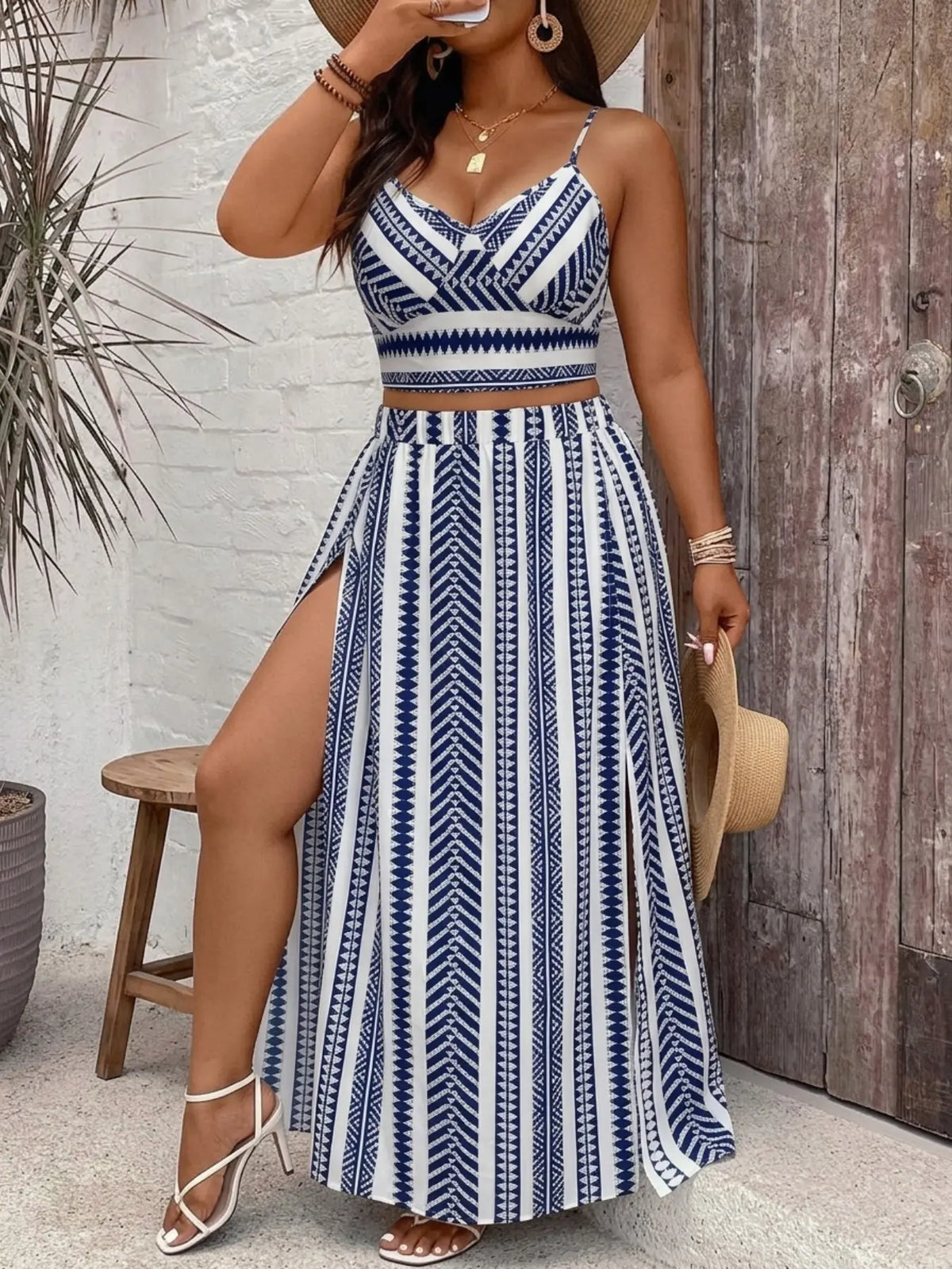 Women's Plus Size Two-Piece Matching Skirt Set, Boho Blue Geometric Print Spaghetti Strap Sleeveless Cropped Top and High Slit Long Skirt, Casual Fashion Bohemian Womenswear