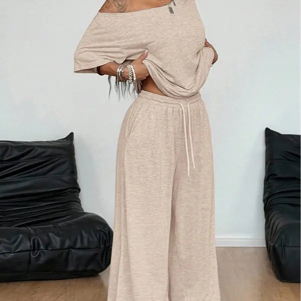 Women Off Shoulder Sweatsuits Oversized Pullover Sweatshirt and Wide Leg Pants Lounge Sets Two Piece Outfits