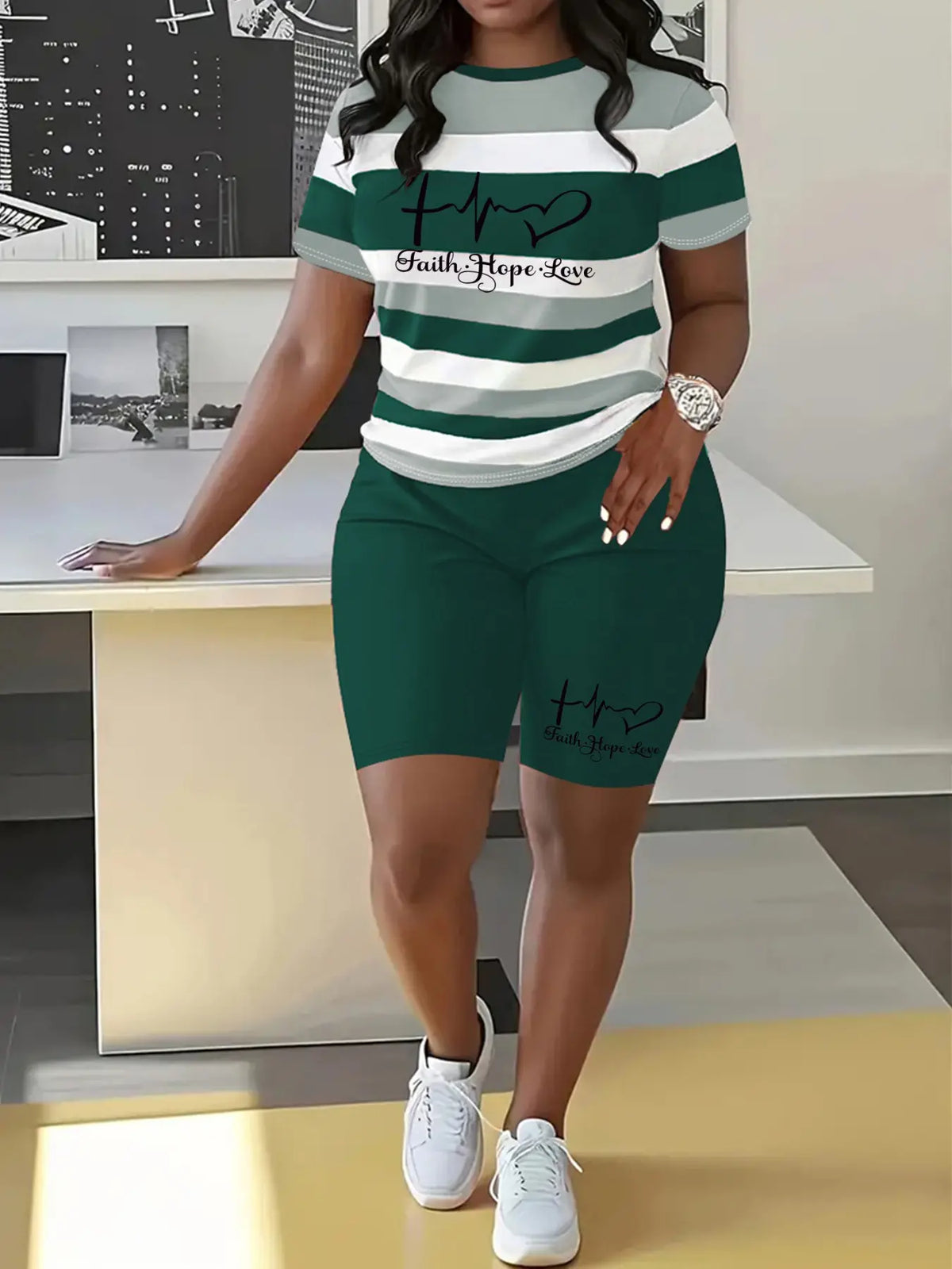 Letter Print Striped Summer Casual Round Neck Short Sleeve Shorts Set, Summer Outfits Set, Fashionable Shorts Set, Womenswear Two-Piece for Spring and Summer, Comfortable and Stylish Lady